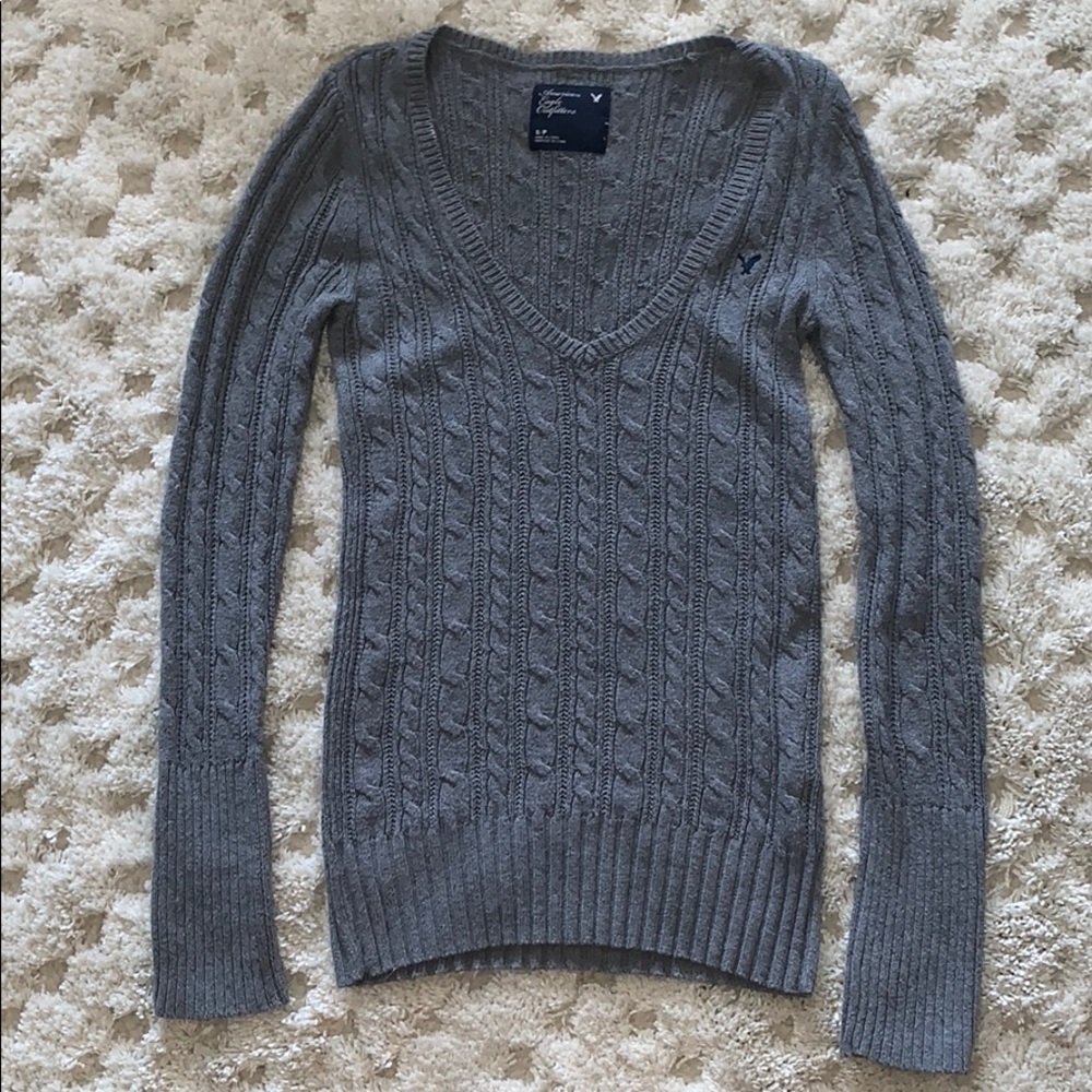 American Eagle Sweater